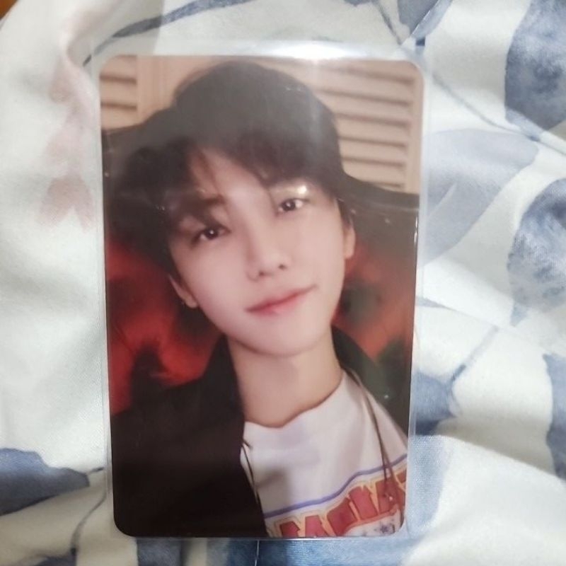 Jaemin Universe ID Card Selca