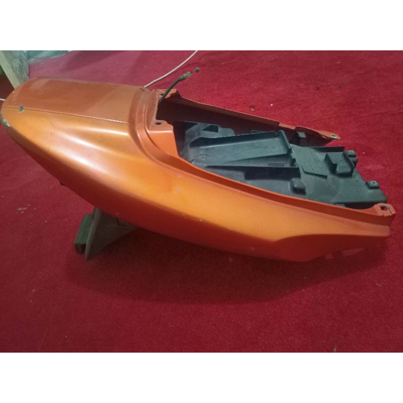 Original Copotan Body belakang cb 400 vtec 2 set spakbor belakang n lampu stop