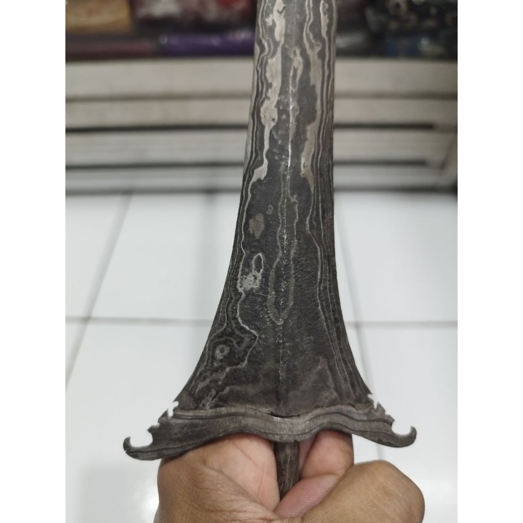 Keris Kamardikan Sepang pamor Ngulit Semongko