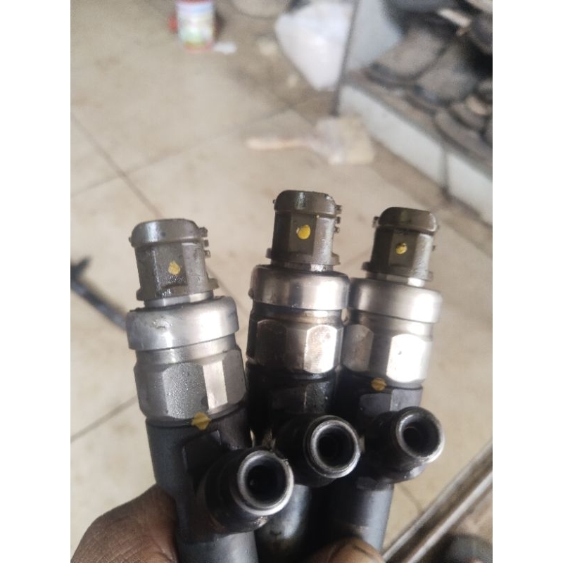 Injektor triton copotan