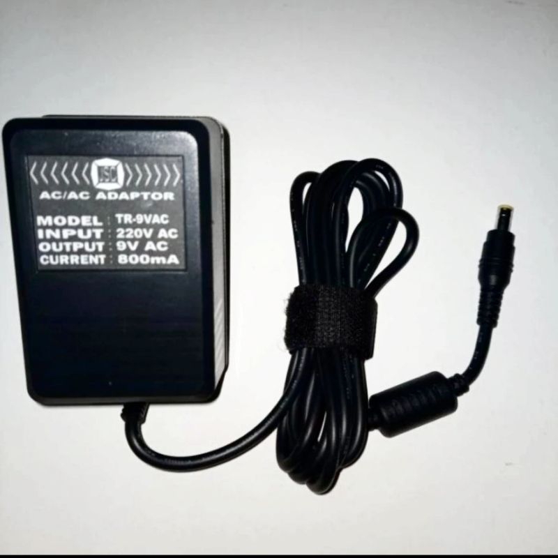 Adaptor untuk efek vocal Hardwell Rev 2000