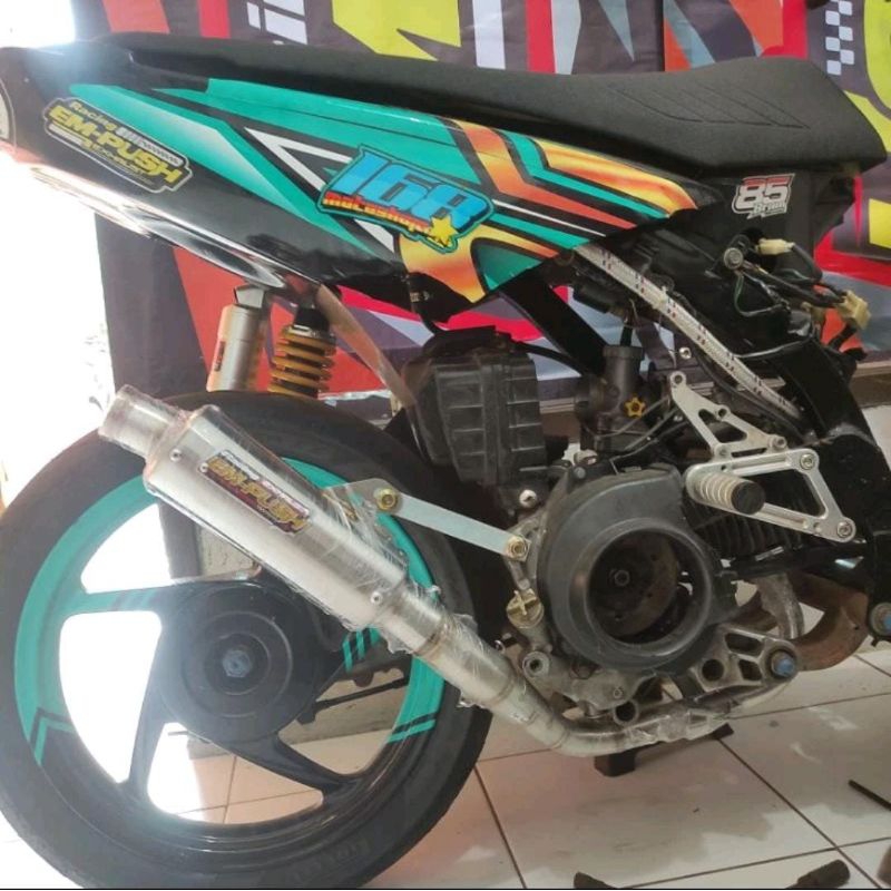 Knalpot Empush Racing Exhaust type M4 Honda Beat  inlet 45