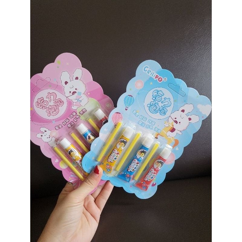 mainan balon tiup gelembung