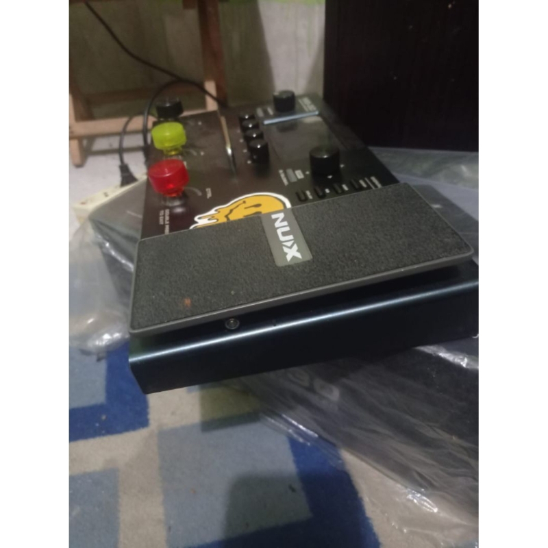 NUX MG-30