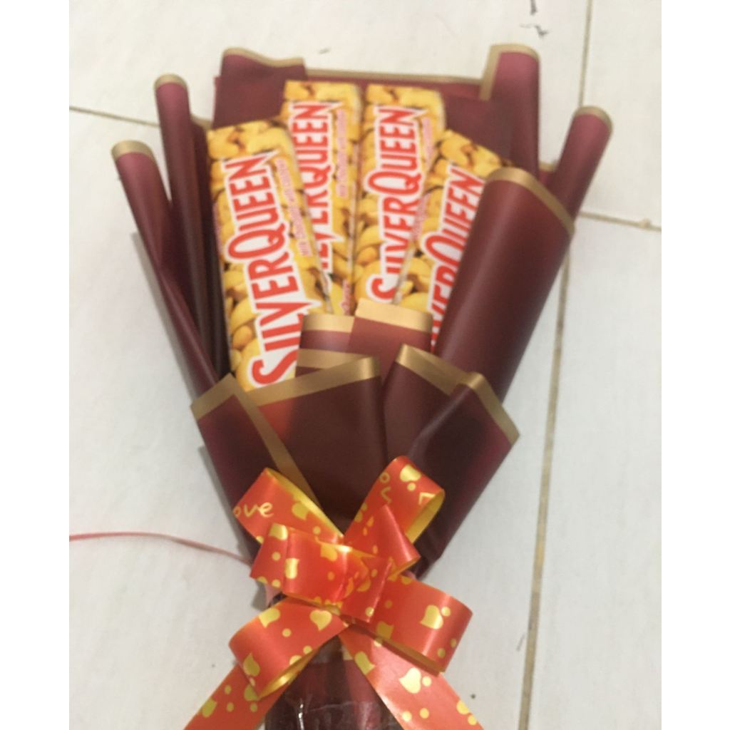 

(NON COD) BUKET COKLAT SILVERQUEEN BUCKET BOUQUET KADO HAMPERS ULANGTAHUN VALENTINE PACAR ROMANTIS WISUDA ANNIVERSARRY GIFT BOX HARI IBU NATAL MINI GIFT IMLEK PACAR KEKASIH CINTA KELULUSAN