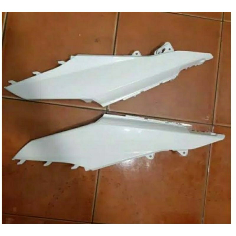 BODY BELAKANG BODY KANAN KIRI BEAT FI 2013-2015 ORIGINAL