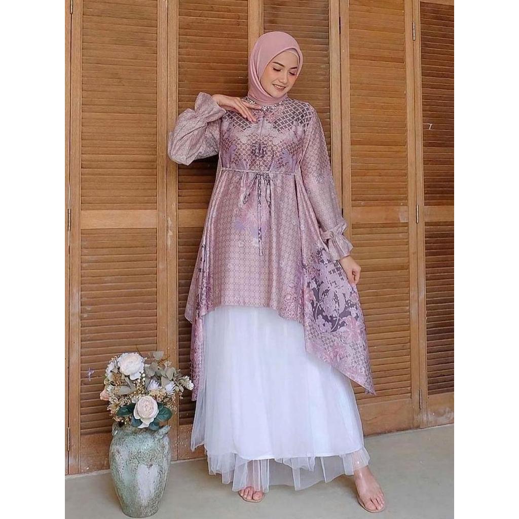 Tunik Vanilla Hijab Maya Series Size L (Pre Loved)