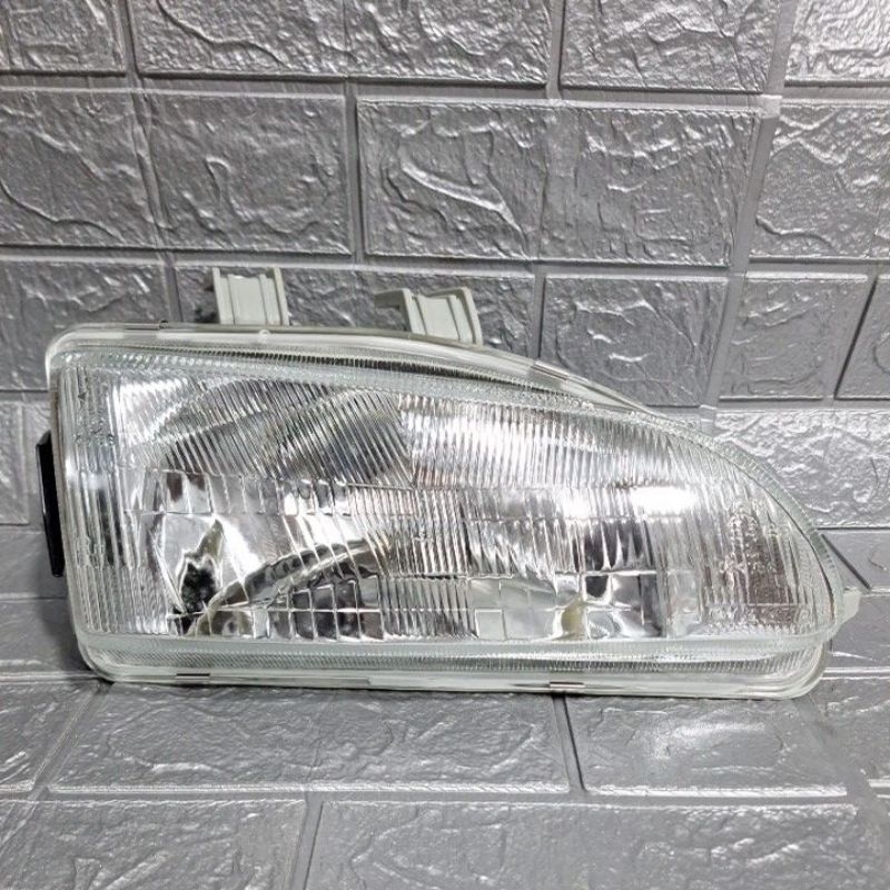 LAMPU DEPAN HONDA CIVIC GENIO TH 94-95