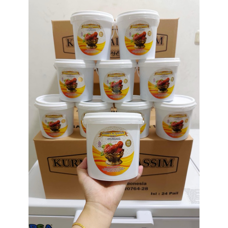 

Kurma Ember Sayer Al-Qasseem 500 gr Korma Kering Manis Bersih cemilan takjil ramadhan puasa