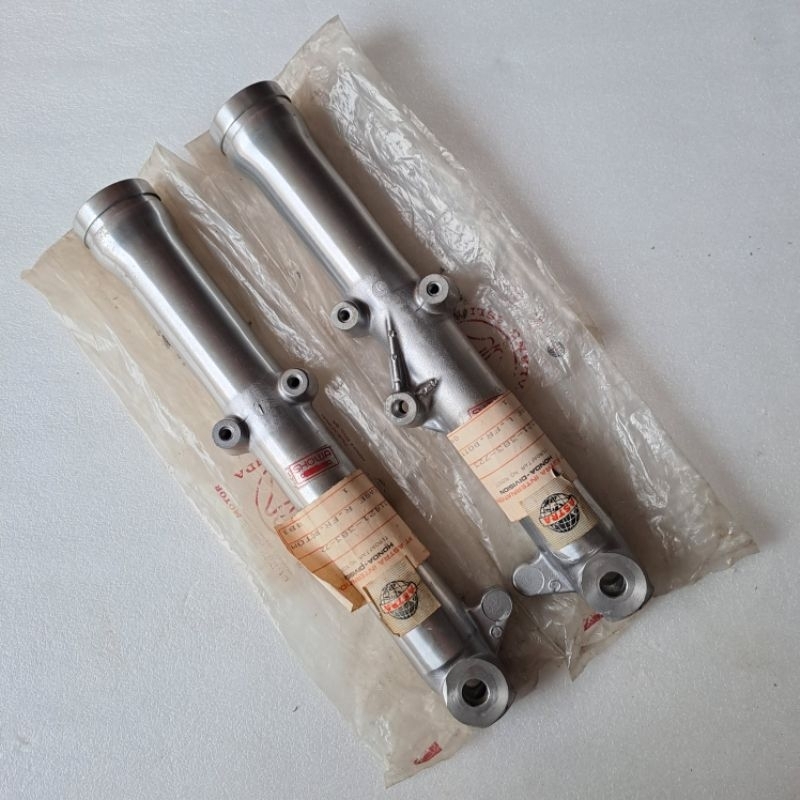 BOTTOM BOTOM TABUNG SKOK SHOCK DEPAN HONDA GL 100 125 GL100 GL125 GLK ORI ORIGINAL NOS ASTRA