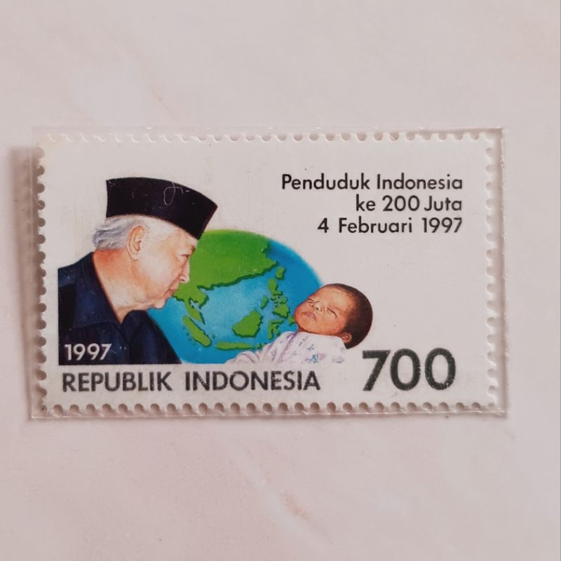 

(AD) Perangko Indonesia 1997 Penduduk ke 200 Juta Single Set Mint