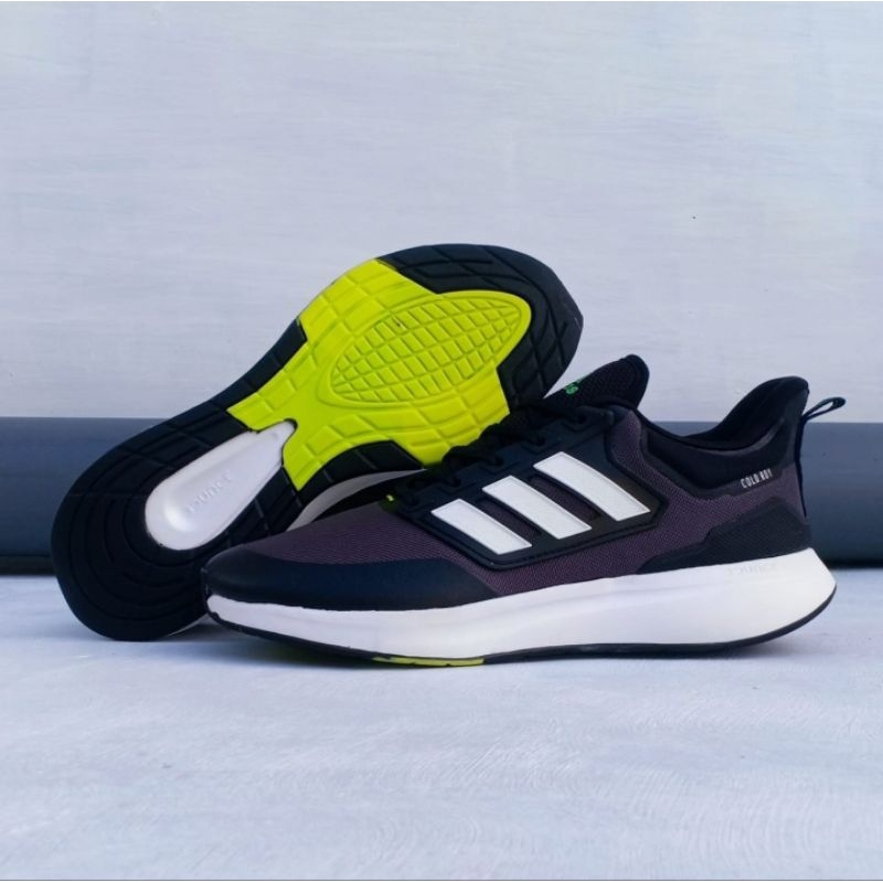 Sepatu Sneakers Olahraga Running Pria Adds Eq21 Run Cold Rdy Carbon Black White