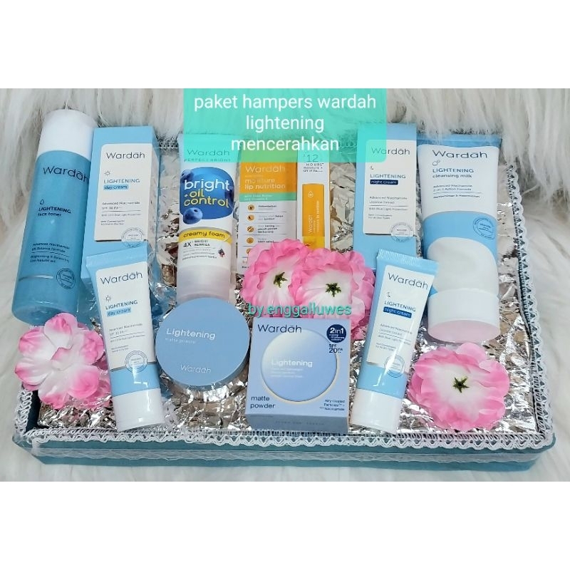 PAKET HAMPERS WARDAH LIGHTENING/PAKET HAMPERS PERNIKAHAN WARDAH MENCERAHKAN/PAKET HAMPERS WARDAH KAD