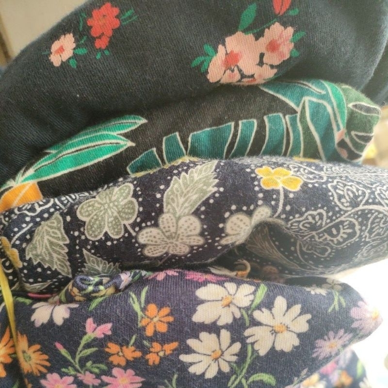 KAIN KILOAN KAOS PRINTING MOTIF BUNGA CAMPUR