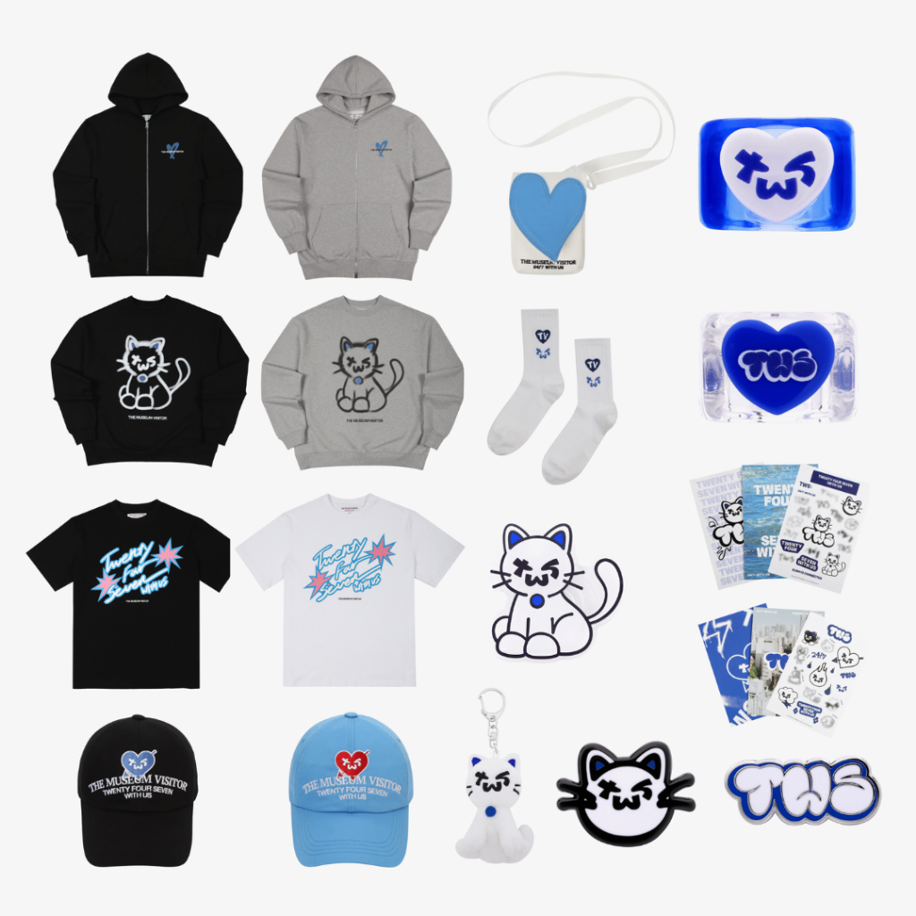 [PO] TWS Debut & The Museum Visitor Collab Merch - TV Zip Up Hoodie Black Grey/S/S T-Shirt White/Swe