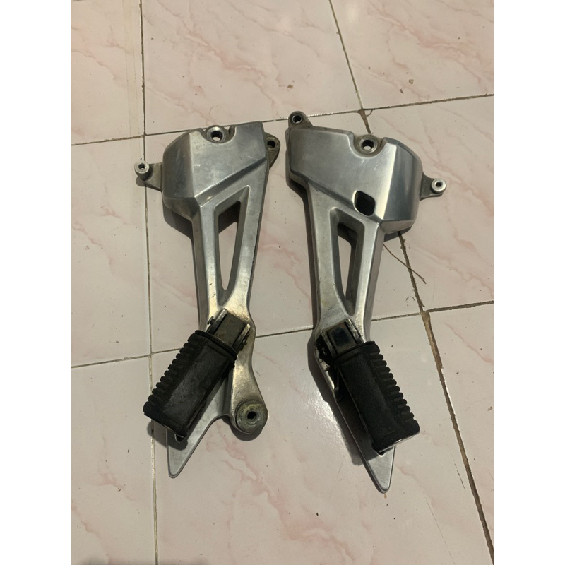 Footstep foot step postep belakang megapro primus mp primus ori original copotan