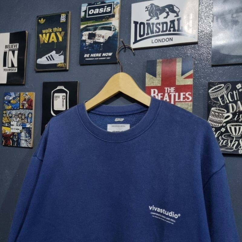 crewneck vivastudio