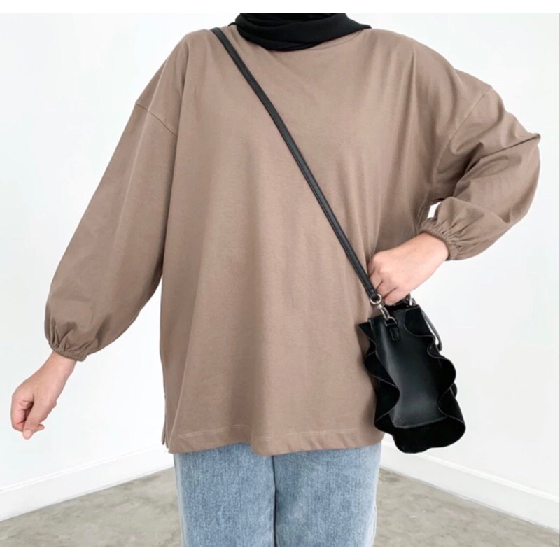 MKD. ATASAN KAOS BUSUI LENGAN BALON BUKAAN KANAN KIRI / KATUN COMBED