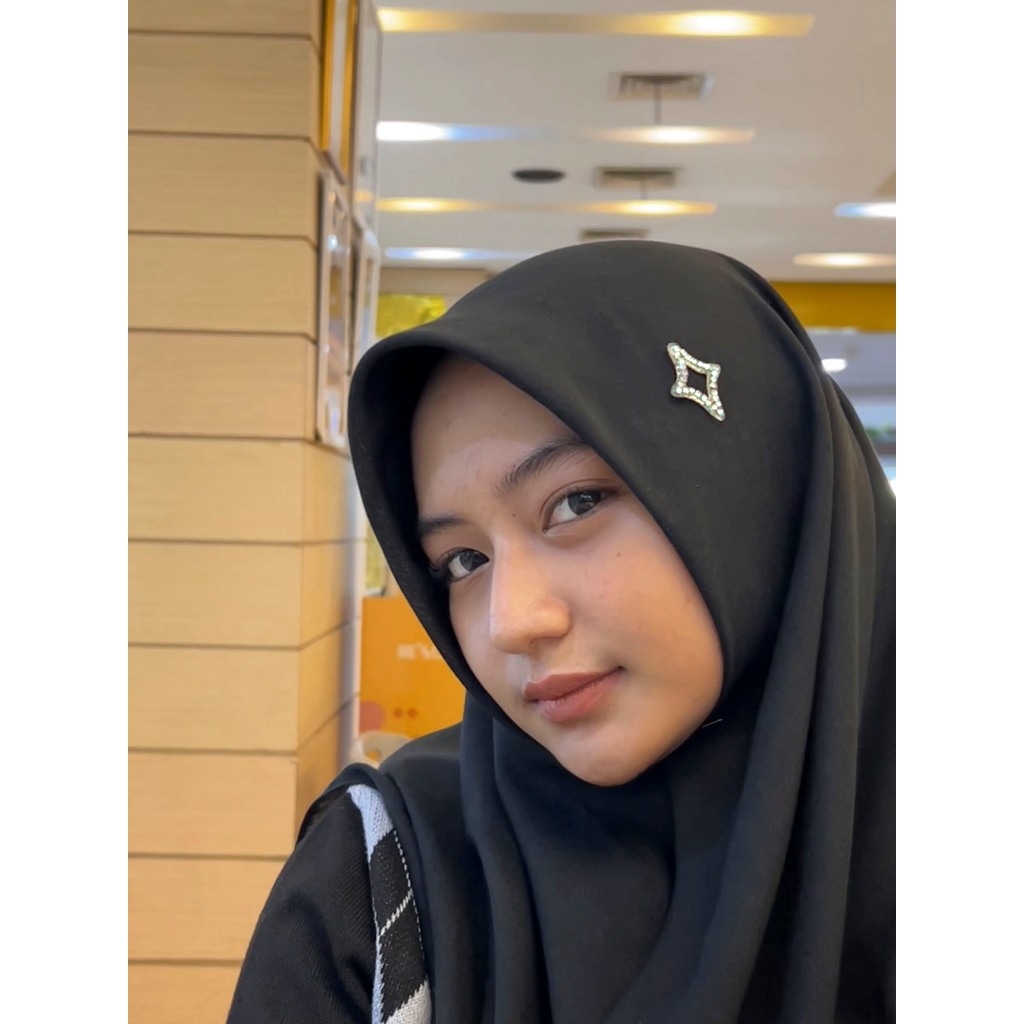 Sant aksesoris hijab glow /aksesoris hijab kepala elegan