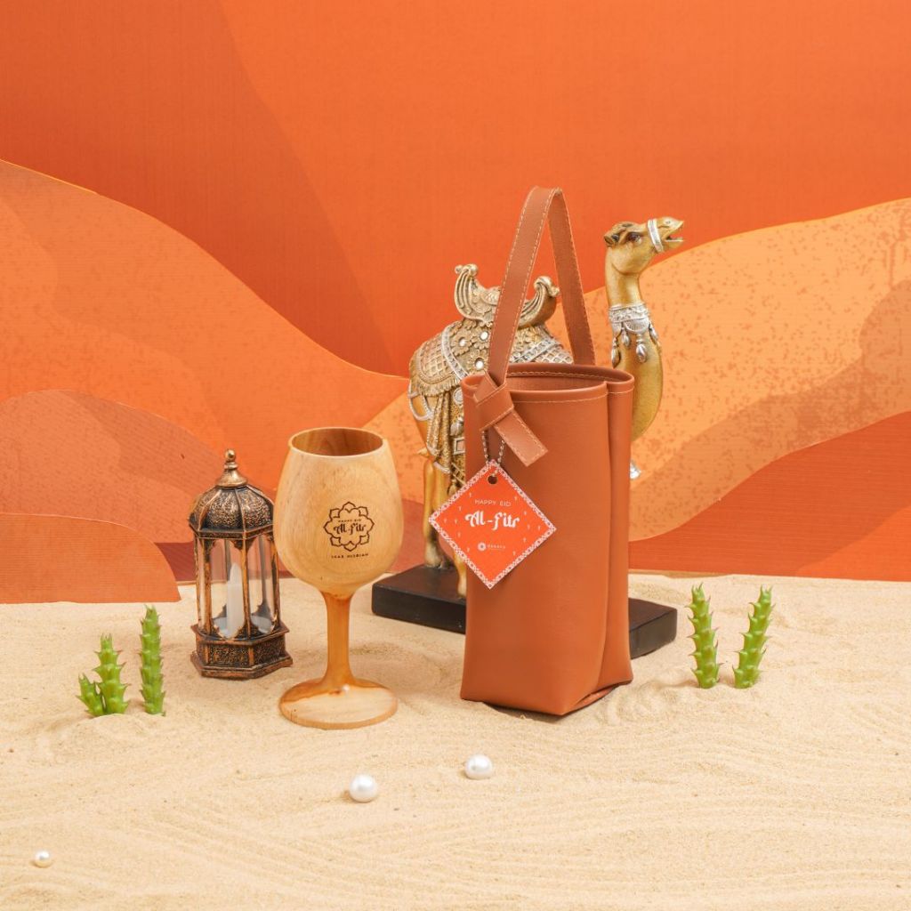 

Dekayu - Hampers Sifaa | Souvenir Pernikahan | Kado Ulang Tahun | GIft Wisuda | Parcel Lebaran