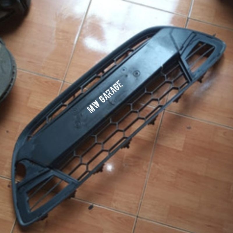 Grill Bawah Ford Fiesta 2011 2012