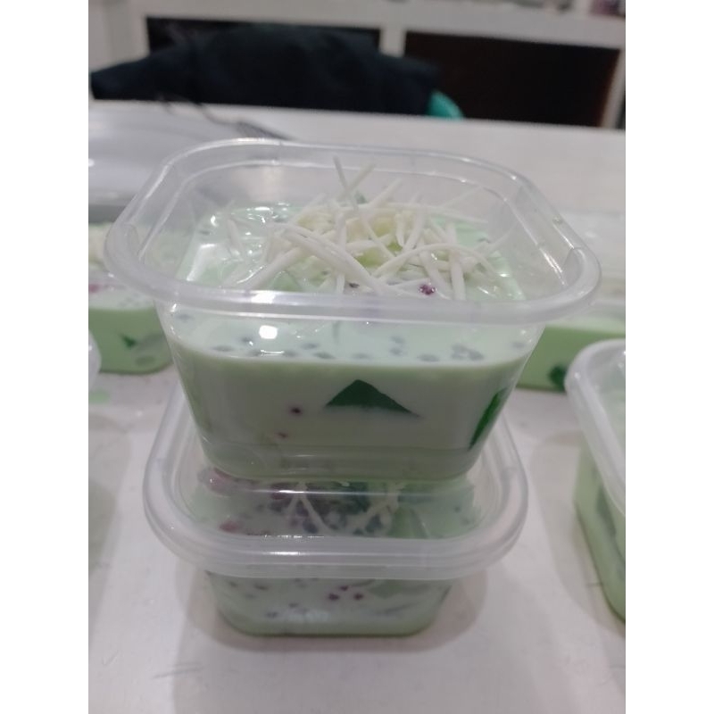 

Buko Pandan 150 ml