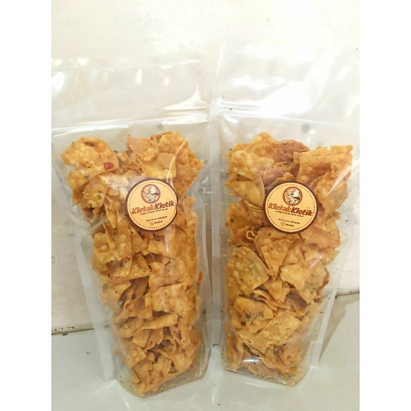 

Keripik Bawang Pedas | Kue Bawang Pedas | Cemilan enak tanpa bahan pengawet | Tidak berminyak | Harga Per 250 Gr