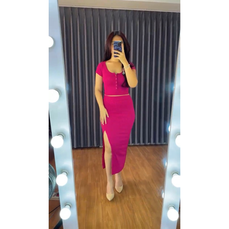 Lina One Set | U neck Top + Slit Skirt