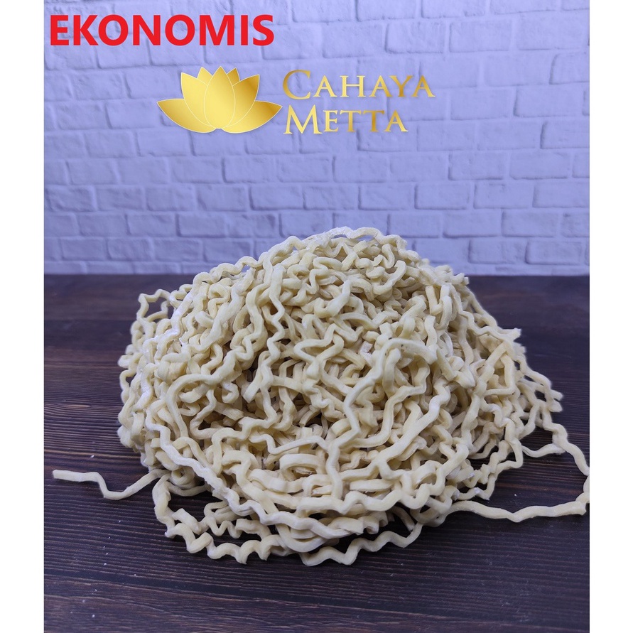 

Dijamin Ori Mie Mentah Bakmi Ayam Keriting Tanpa Telur 1 kg