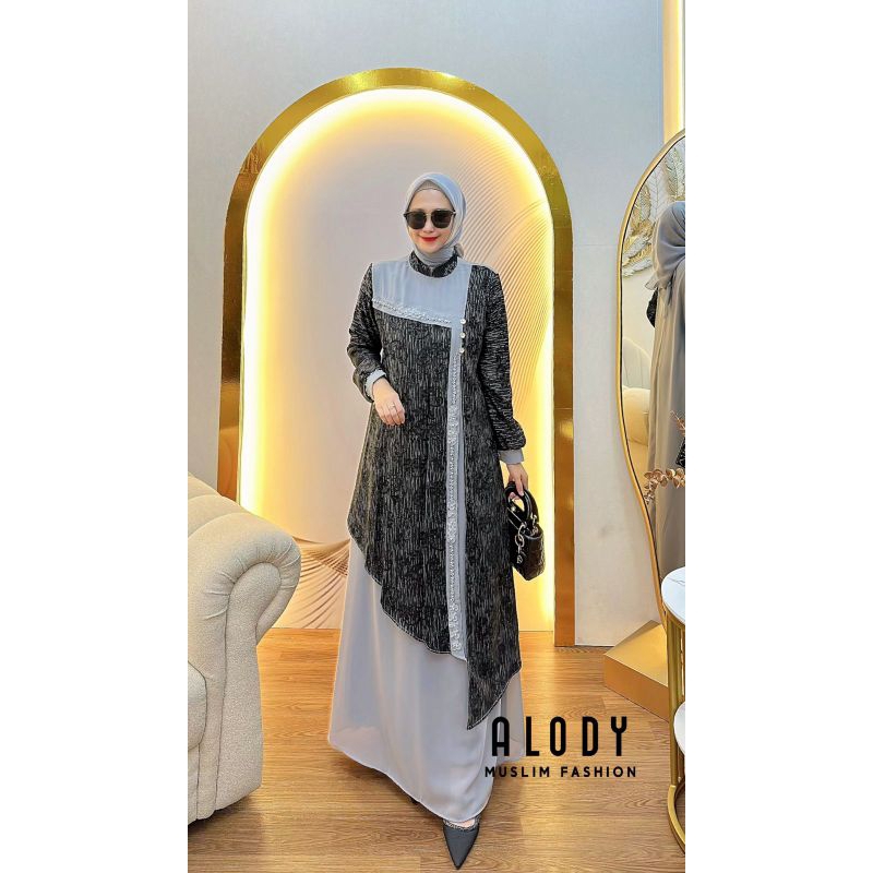 FAHIRA dress by Alody