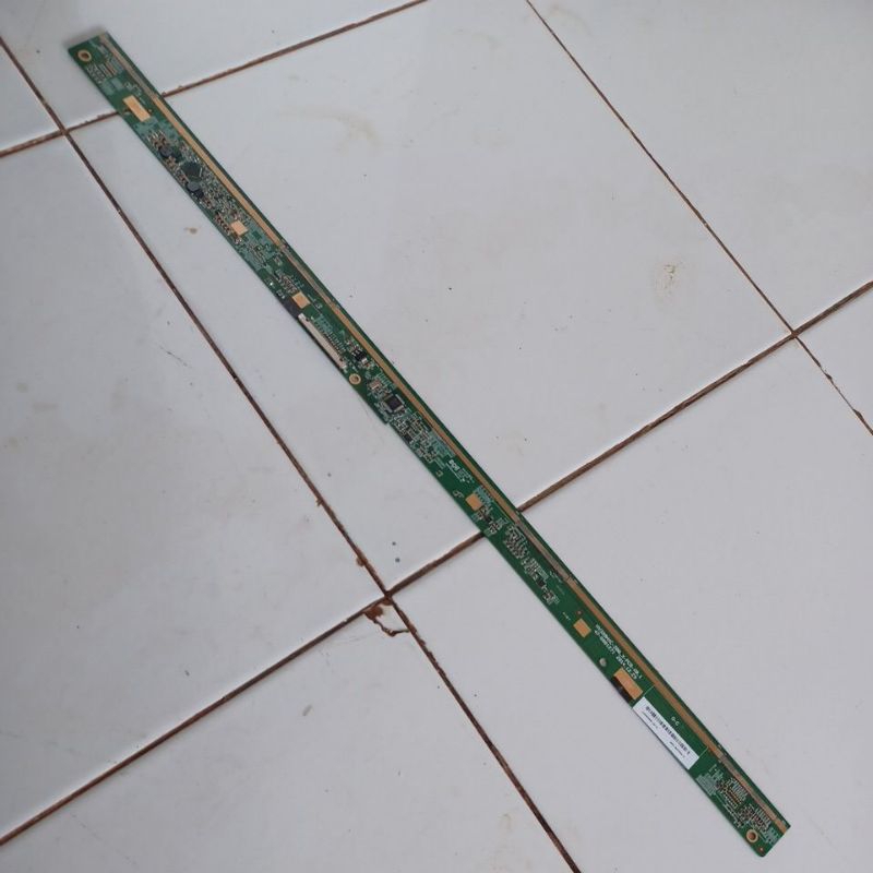 TCON HV320WXC-200_X'PCB-X0_1