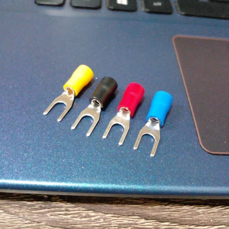 Skun Y garpu konektor audio mobil