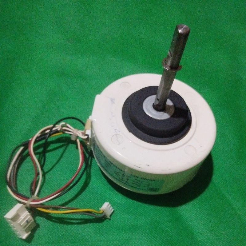DINAMO INDOOR AC PANASONIC ORIGINAL  FAN MOTOR AC PANASONIC CINA R410 DINAMO AC