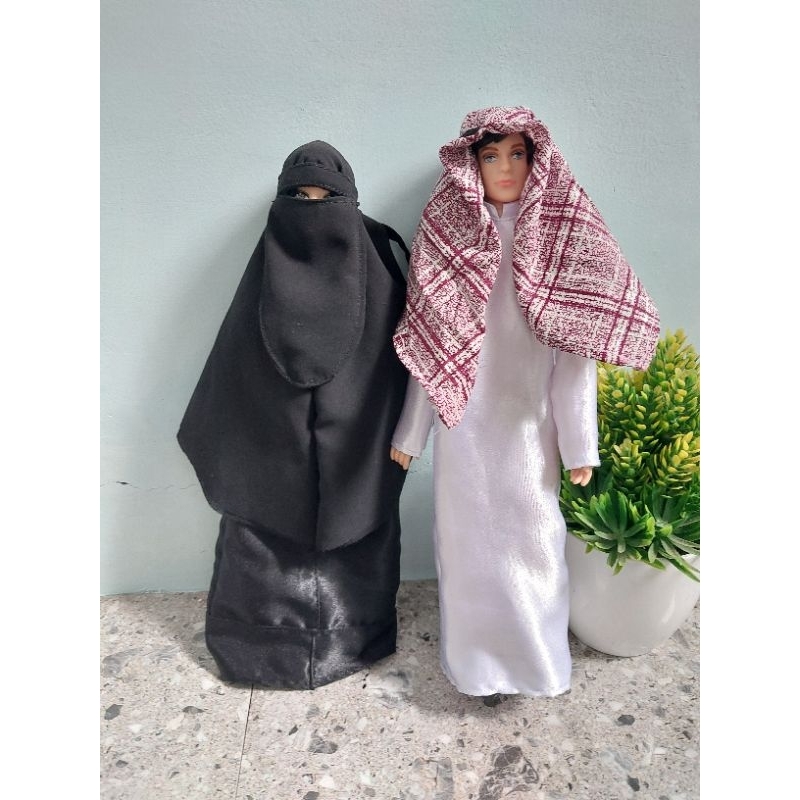 Baju boneka syar'i bercadar dan gamis arab