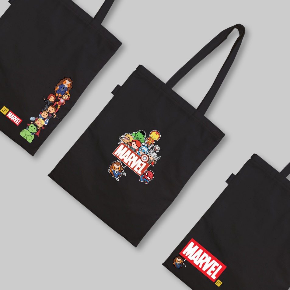 Grosiran Totebag hitam Marvel MARVEL avengers spiderman hulk drstrange ironman captain america thor 