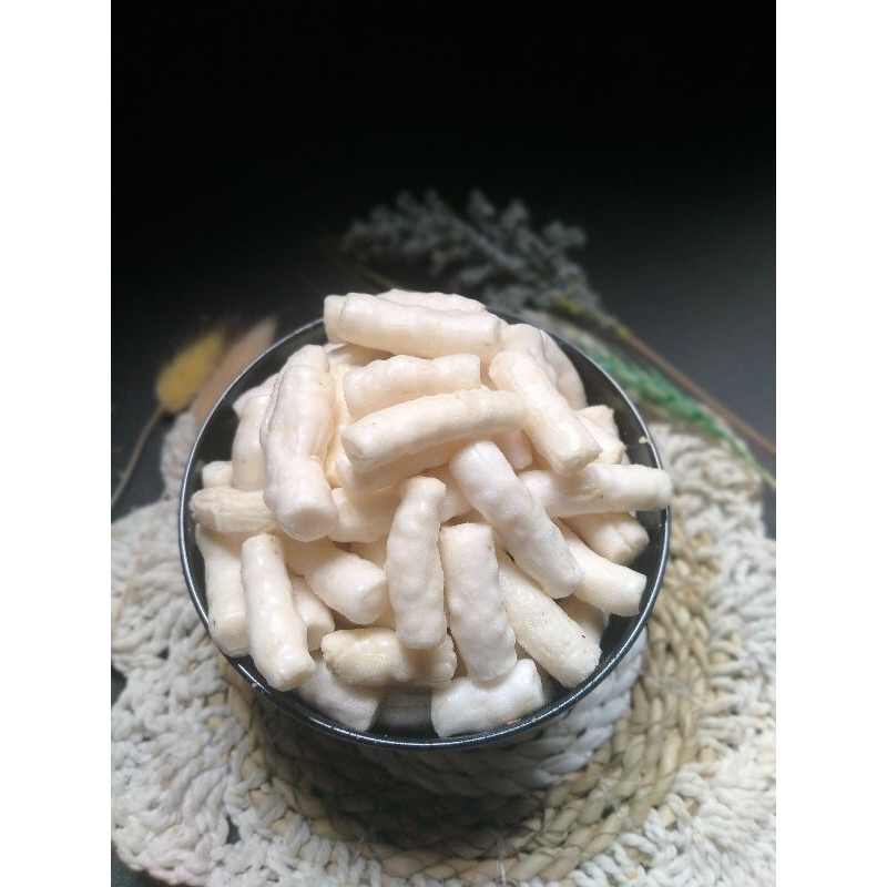 

Camilan Snack Nadda lengkap enak murah