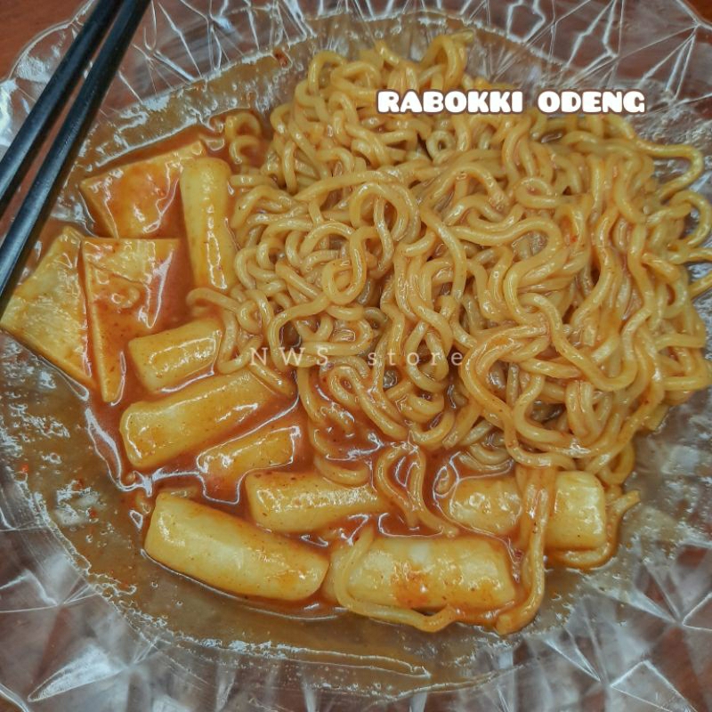 

RABOKKI KOREAN FOOD | HOT SPICY RABOKKI RAMEN