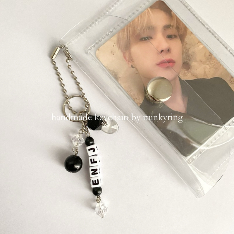 Harga Mbti Keychain Terbaru Mar 2026 | BigGo Indonesia