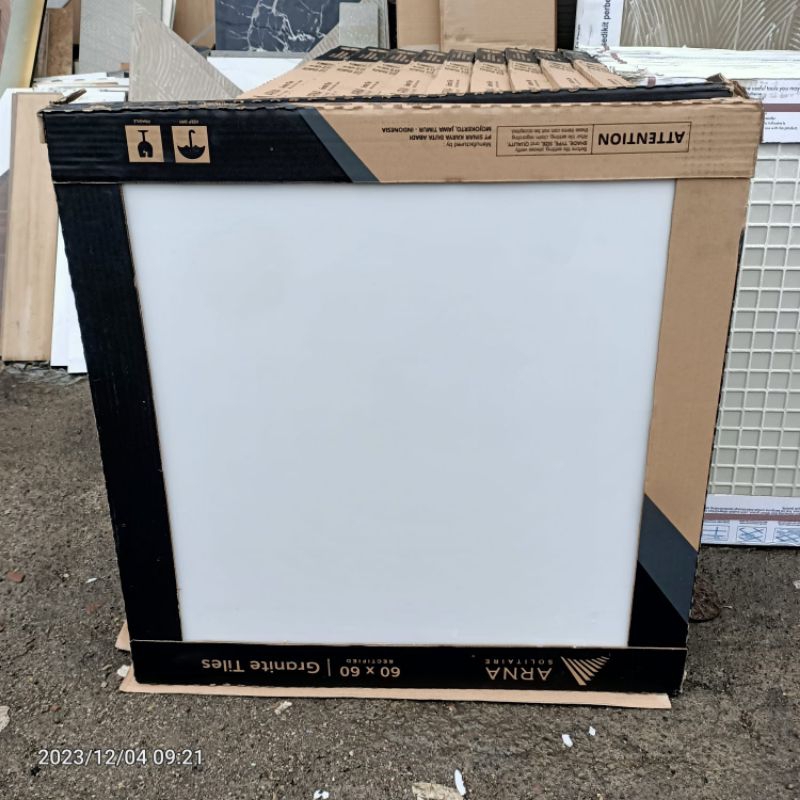 Granit arna lantai 60x60 putih polos Nusantara white