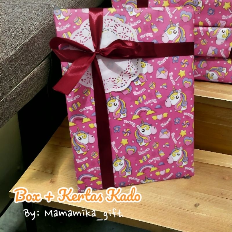 

PENAMBAHAN BOX DAN KERTAS KADO