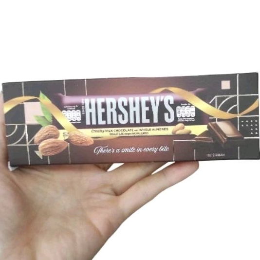 

Hersheys milk chocolate with almond coklat valentine 40gr