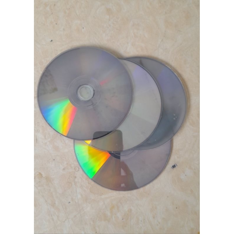 cd / dvd bekas / kerajinan tangan / diy / dekorasi / prakarya