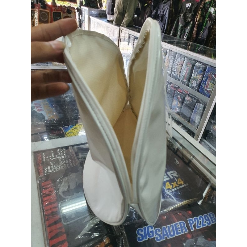 Sarung Pet Pelayaran | Sarung Pet Putih | Sarung Pet polos