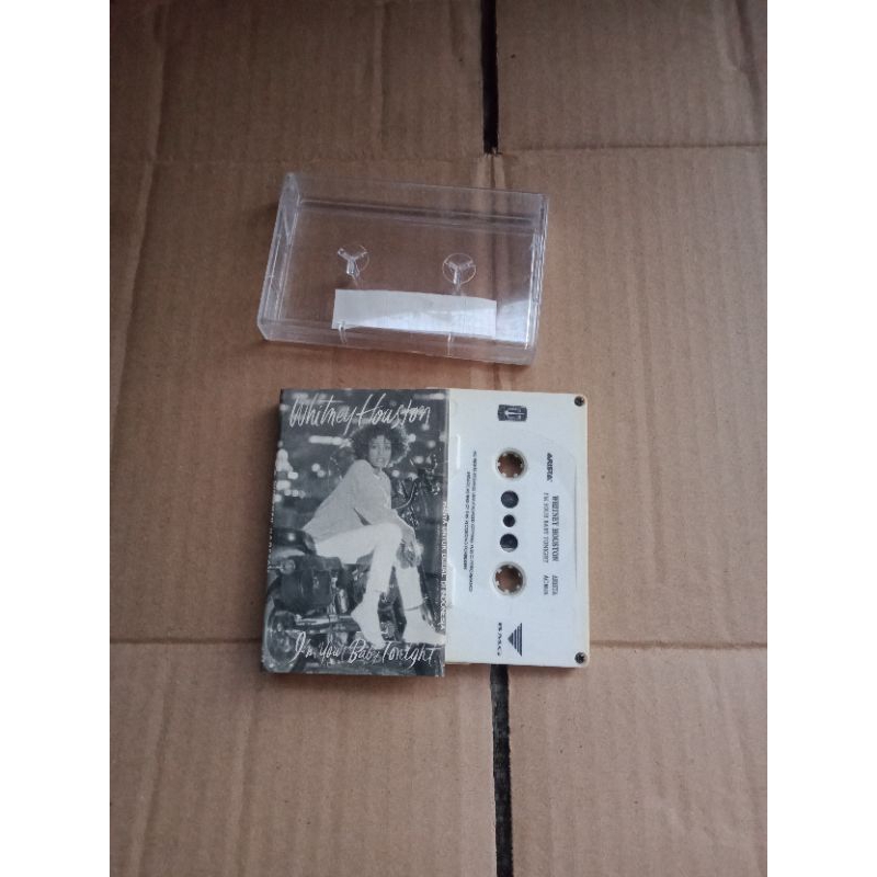 Kaset Whitney Houston im your baby tonight