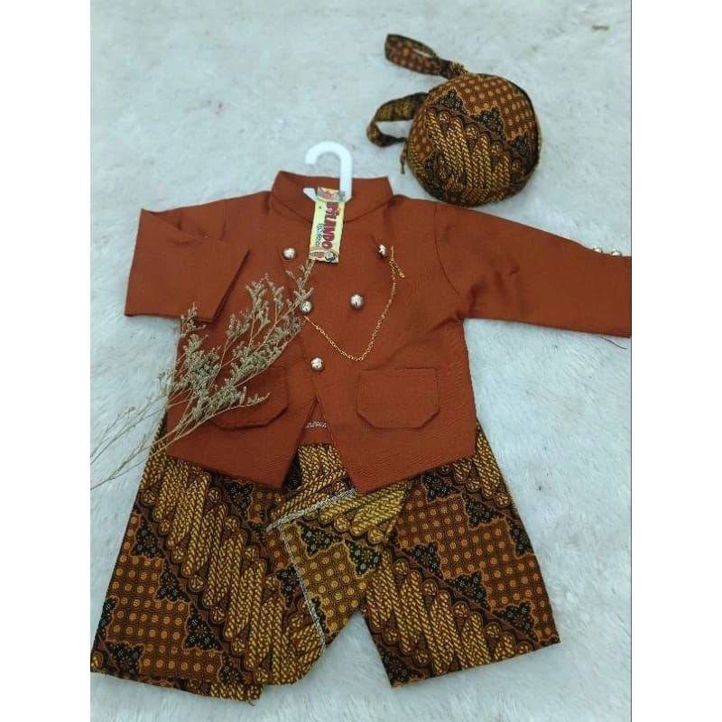 beskap basofi bayi dan anak warna kunyit/ setelan baju jadul tedaksiten adat jawa / beskap newborn f