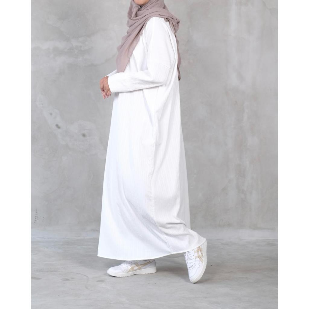 Plain Arumi Abaya