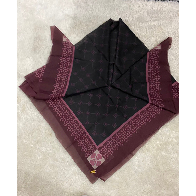 Umama paris olive