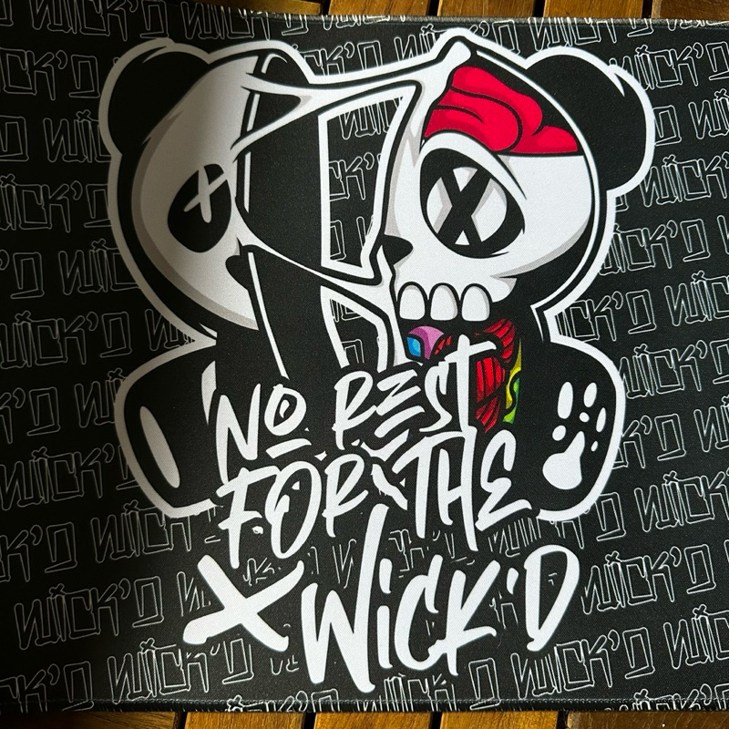 buildmate tablemate Wick’d Panda mousepad