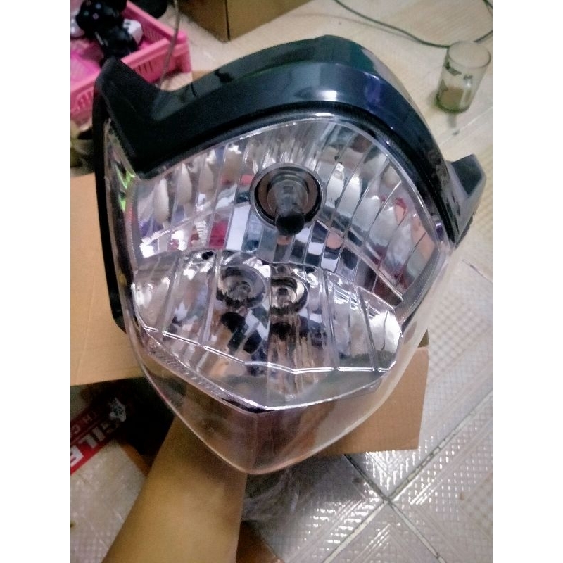Lampu depan vixion old/lama 2010,2011,2012 batok depan Vixion lama