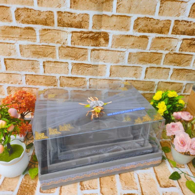 

Box Kotak Seserahan Pernikahan Full Sett Isi 4 Box Termasuk Mika Tinggal Pasang